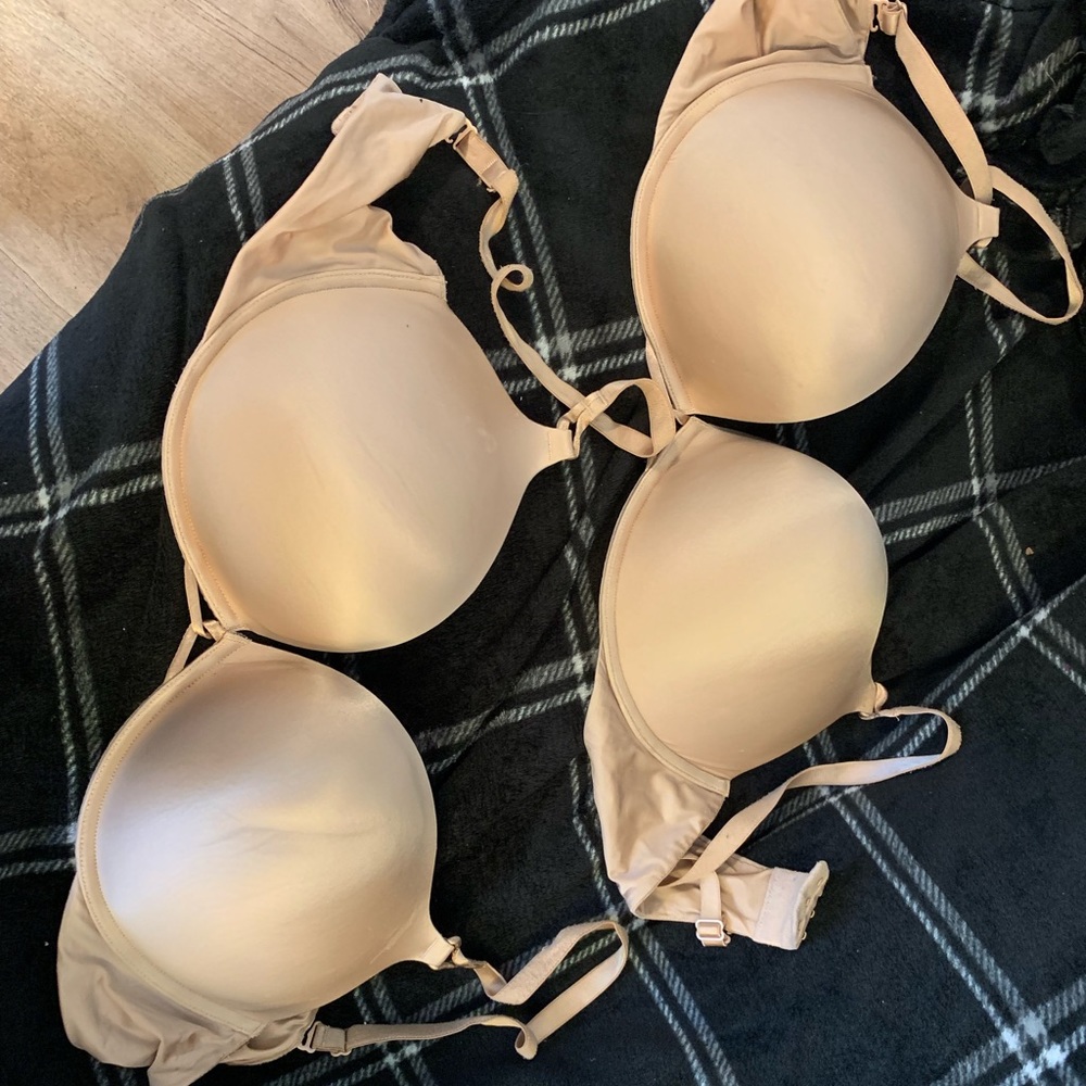 Lot of 2 Victoria’s Secret Miraculous bras 38D